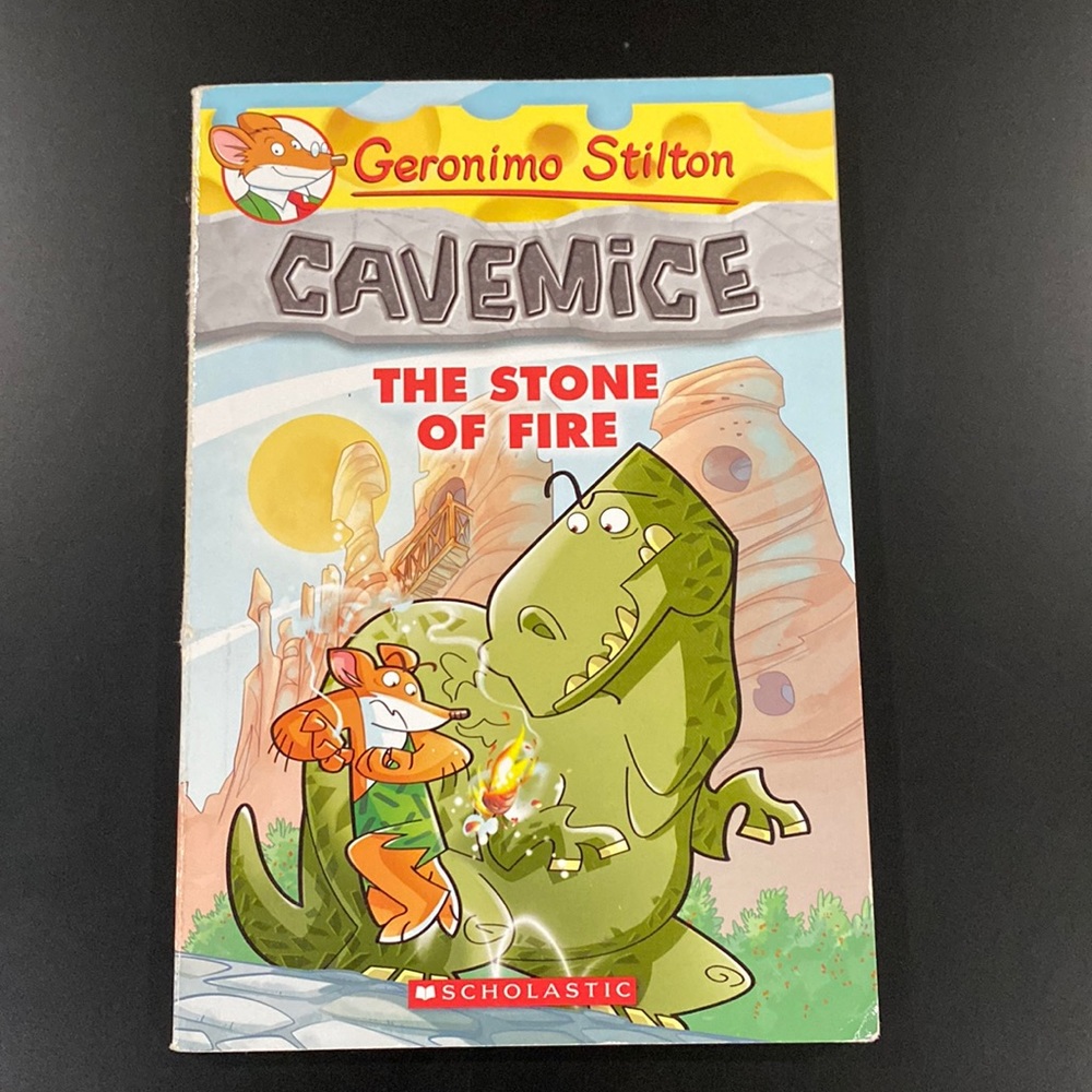Geronimo Stilton Cavemice #1: The Stone of Fire - Paperback Novel